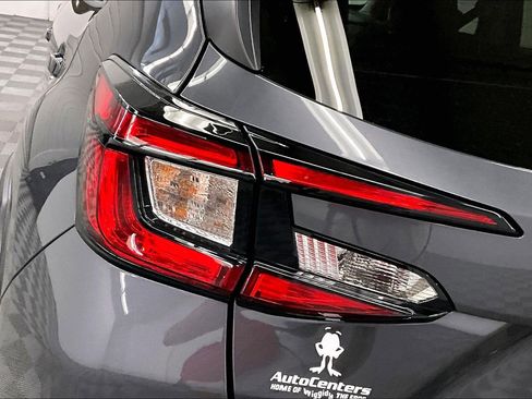 Used 2024 Subaru Crosstrek 2.5i Limited w/ Crosstrek Mirror Package AWD/4WD image 35