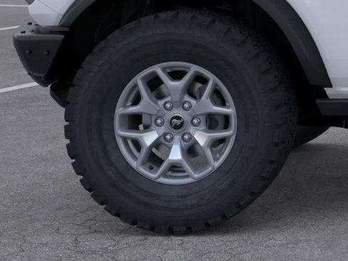 New 2025 Ford Bronco Badlands image 21