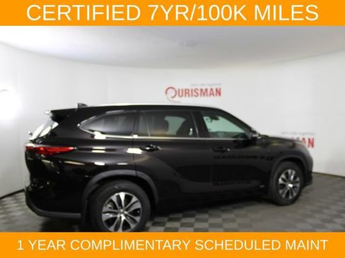 Used 2022 Toyota Highlander XLE AWD/4WD image 9