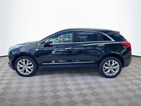 Used 2018 Cadillac XT5 Luxury image 9