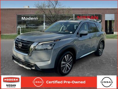 Certified 2022 Nissan Pathfinder Platinum w/ Cargo Package