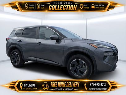 Used 2025 Nissan Rogue SV