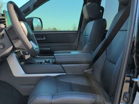 New 2026 Toyota Tundra Platinum image 13