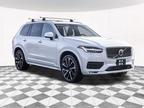 Used 2021 Volvo XC90 T6 Momentum w/ Climate Package AWD/4WD image 10