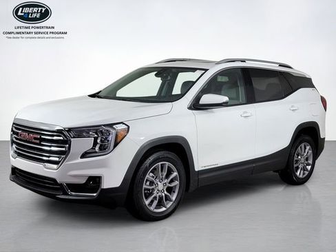 Used 2022 GMC Terrain SLT w/ Infotainment Package II AWD/4WD image 7