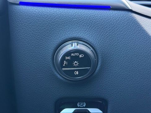 Used 2026 Mercedes-Benz GLC 300 4MATIC image 24