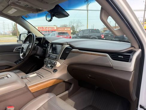 Used 2020 GMC Yukon XL Denali w/ Denali Ultimate Package image 13