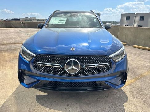 New 2026 Mercedes-Benz GLC 300 image 2