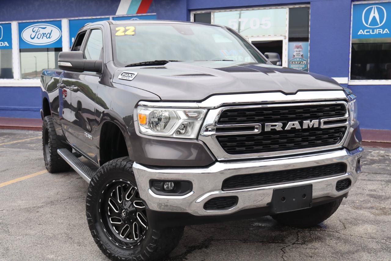 Used 2022 RAM 1500 Big Horn RWD image 2