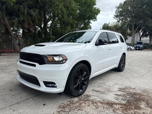 Used 2018 Dodge Durango R/T w/ Technology Group RWD image 2