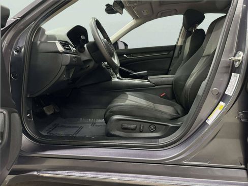 Used 2020 Honda Accord EX image 20