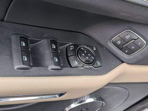 Used 2024 Ford Expedition Limited RWD image 14