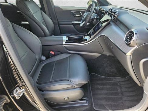 Certified 2026 Mercedes-Benz GLC 300 image 21