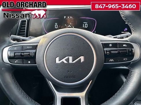 Used 2024 Kia Sportage EX image 21