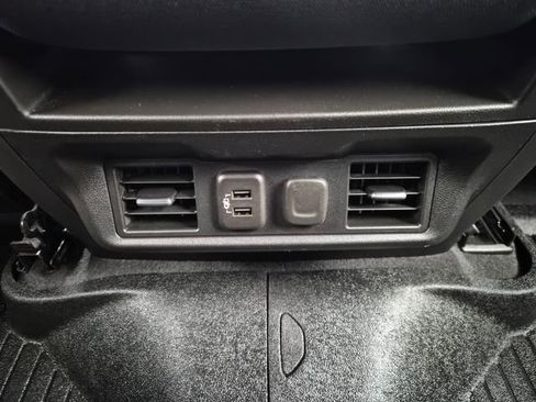 Used 2020 Chevrolet Silverado 1500 RST AWD/4WD image 42