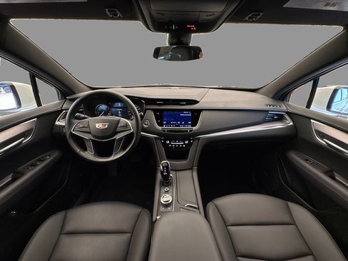 New 2026 Cadillac XT5 Luxury FWD image 21