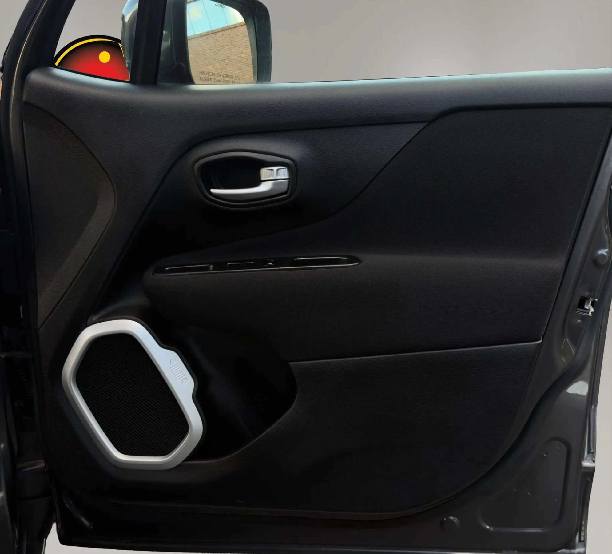Used 2019 Jeep Renegade Latitude w/ Safety & Security Group II FWD image 46