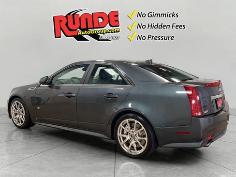Used 2009 Cadillac CTS V RWD image 4