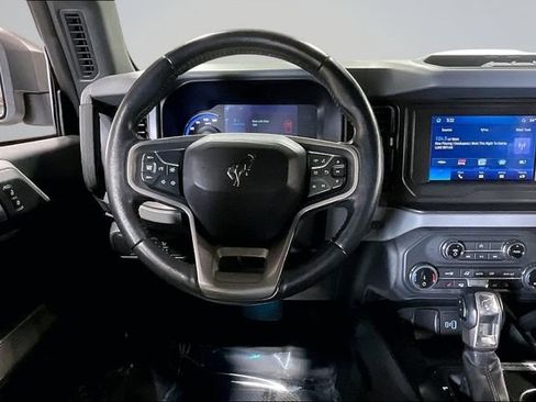 Used 2022 Ford Bronco Black Diamond AWD/4WD image 7