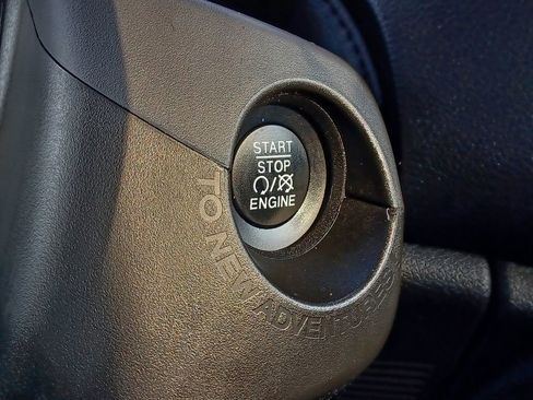 Used 2021 Jeep Renegade Limited AWD/4WD image 18