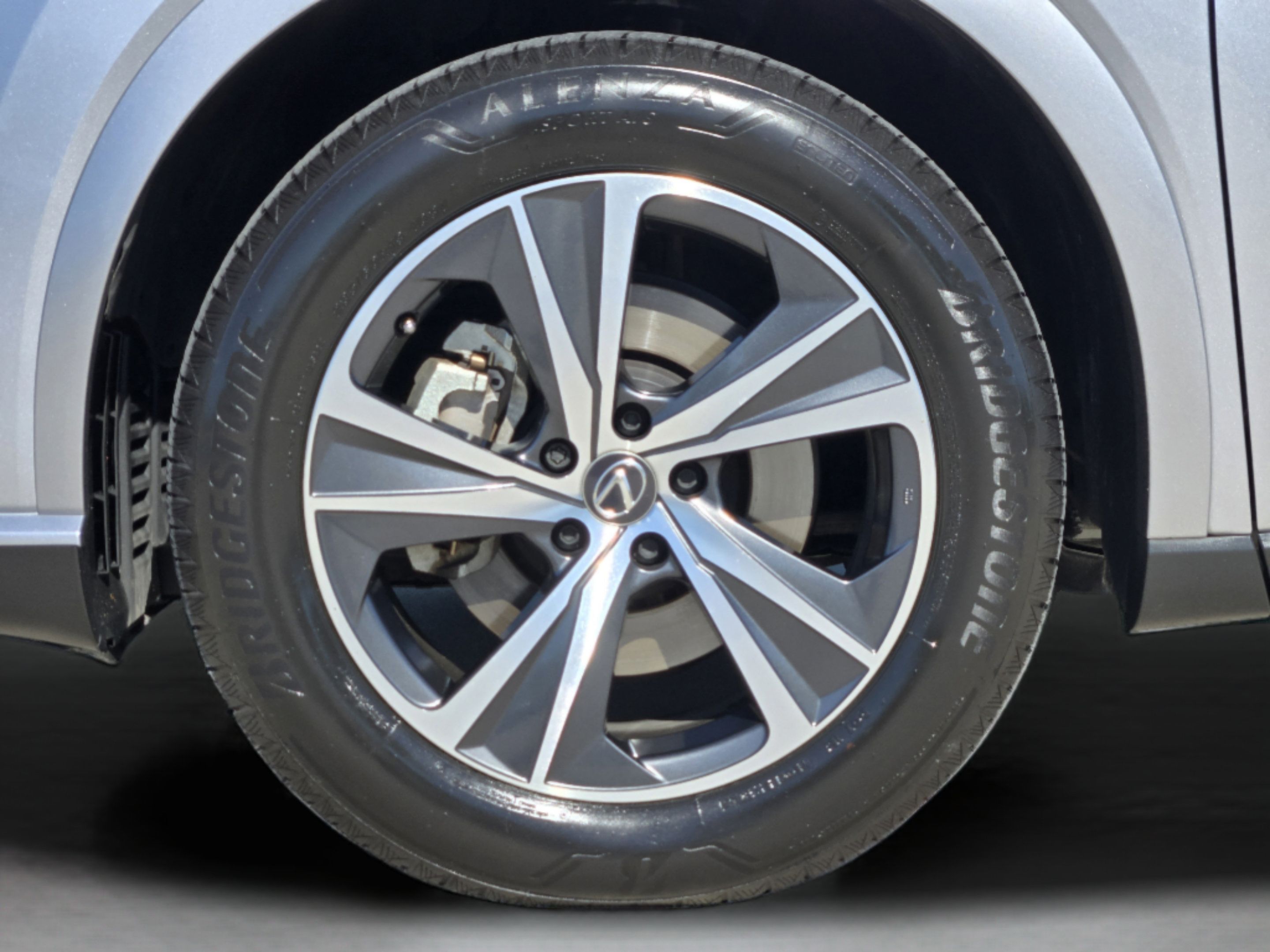 Used 2025 Lexus RX 350 Premium w/ Accessory Package (Z1) FWD image 35