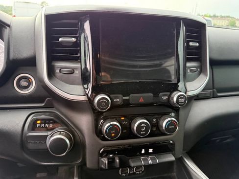 Used 2021 RAM 1500 Big Horn RWD image 13