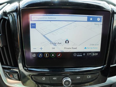 Used 2023 Chevrolet Traverse RS AWD/4WD image 6