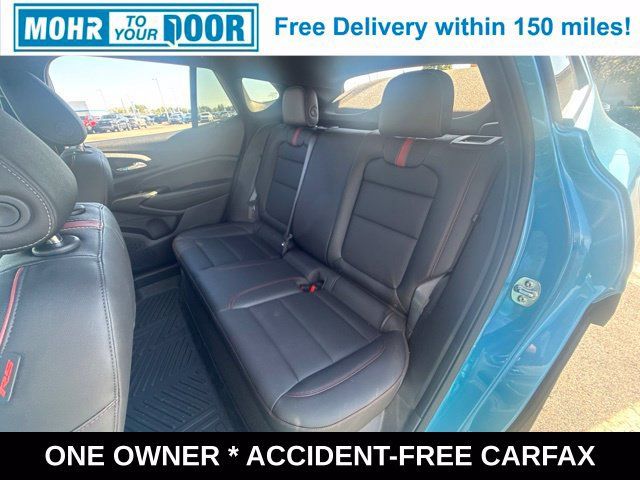 Used 2025 Chevrolet Trax RS w/ Driver Confidence Package FWD image 28