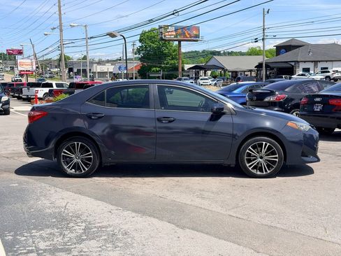 Used 2017 Toyota Corolla LE FWD image 7