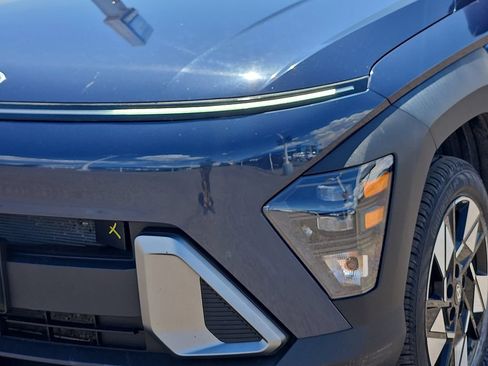 Used 2024 Hyundai Kona SEL AWD/4WD image 7