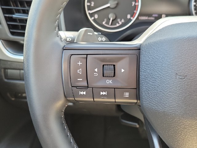 Certified 2026 Nissan Rogue Dark Armor AWD/4WD image 28