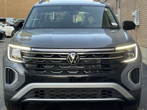 New 2026 Volkswagen Atlas Peak Edition AWD/4WD image 30