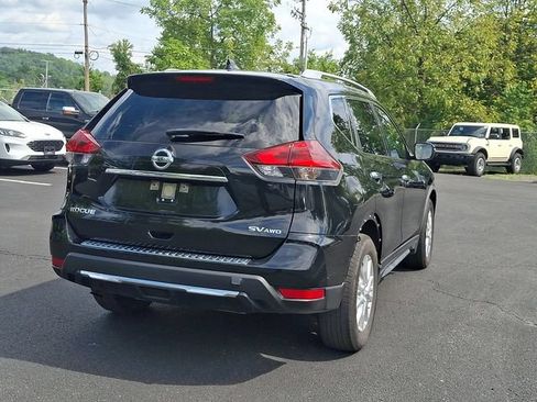Used 2018 Nissan Rogue SV AWD/4WD image 13