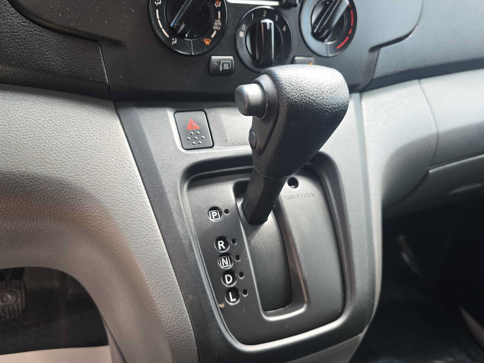 Used 2019 Nissan NV200 SV FWD image 14