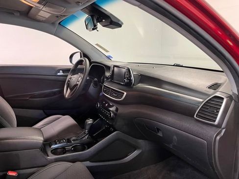 Used 2021 Hyundai Tucson Value FWD image 11
