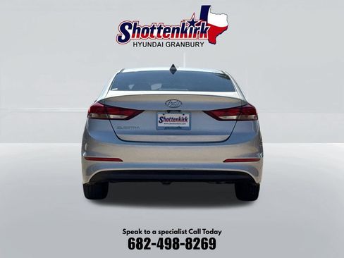 Used 2017 Hyundai Elantra SE w/ SE A/T Tech Package 03 FWD image 7