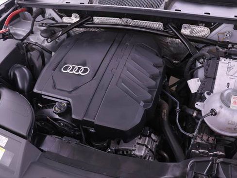 Certified 2023 Audi Q5 2.0T Premium Plus w/ Premium Plus Package AWD/4WD image 24