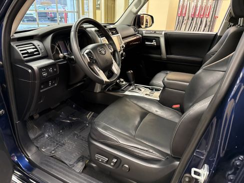 Used 2022 Toyota 4Runner Limited image 9