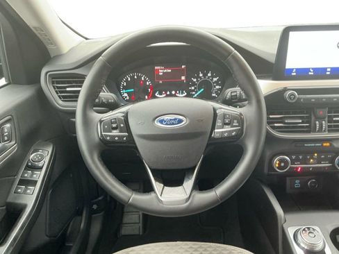 Used 2021 Ford Escape SE w/ Cold Weather Package image 18