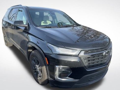 Certified 2023 Chevrolet Traverse LS w/ Midnight/Sport Edition image 2