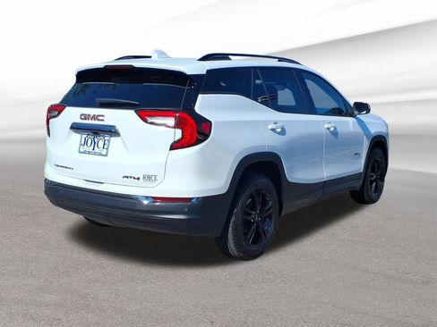 Certified 2024 GMC Terrain AT4 w/ Tech Package AWD/4WD image 6
