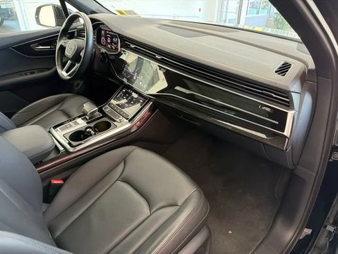 Used 2023 Audi Q7 2.0T Premium Plus w/ Premium Plus Package AWD/4WD image 15