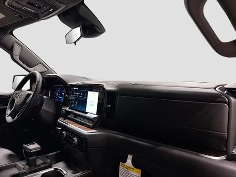 New 2026 Chevrolet Silverado 1500 LT Trail Boss w/ Convenience Package II AWD/4WD image 31