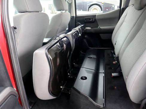 Used 2019 Toyota Tacoma SR5 image 47