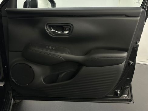 New 2026 Honda HR-V LX image 14