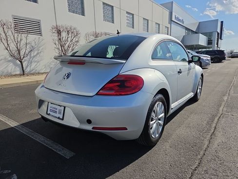 Used 2016 Volkswagen Beetle 1.8T S image 8