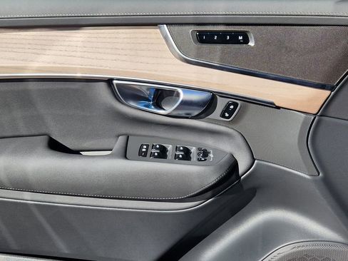 New 2026 Volvo XC90 B5 Core w/ Protection Package image 3