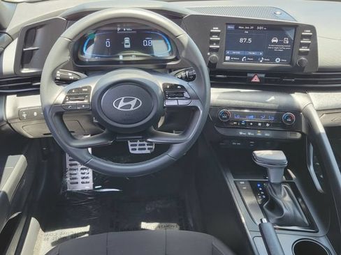 Certified 2026 Hyundai Elantra Sport w/ Cargo Package FWD image 6