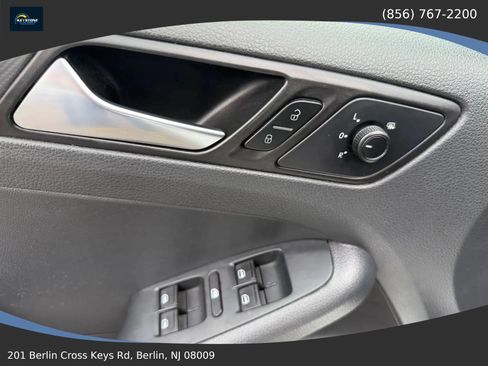 Used 2016 Volkswagen Jetta S FWD image 10