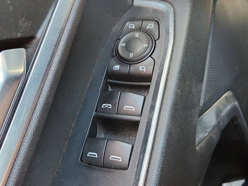 Used 2024 Chevrolet Silverado 3500 LT w/ Convenience Package image 17